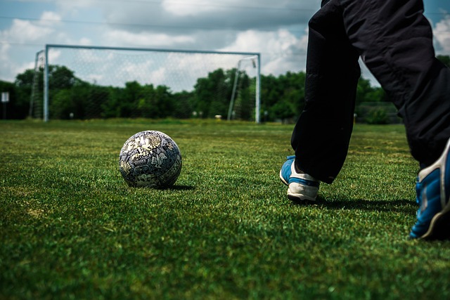 首轮就意外 首轮就意外